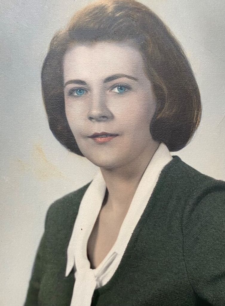 Patricia (Smith)  Pope