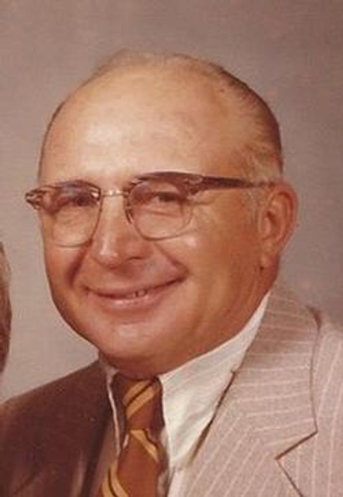 Raymond L. Czapla