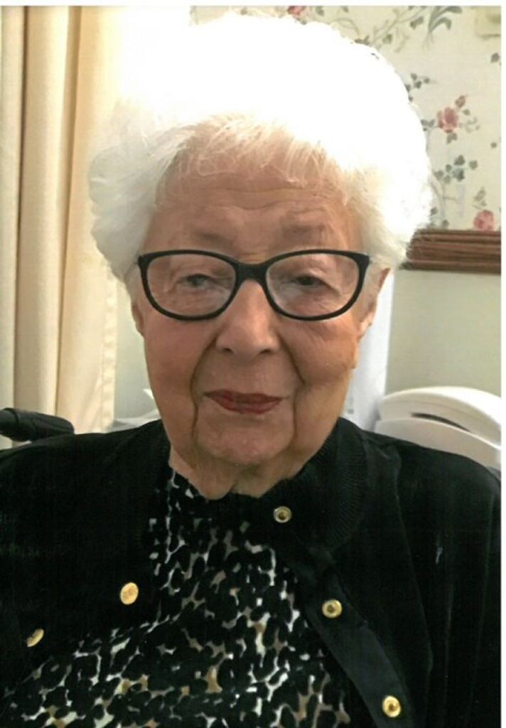 Dolores Ellwein