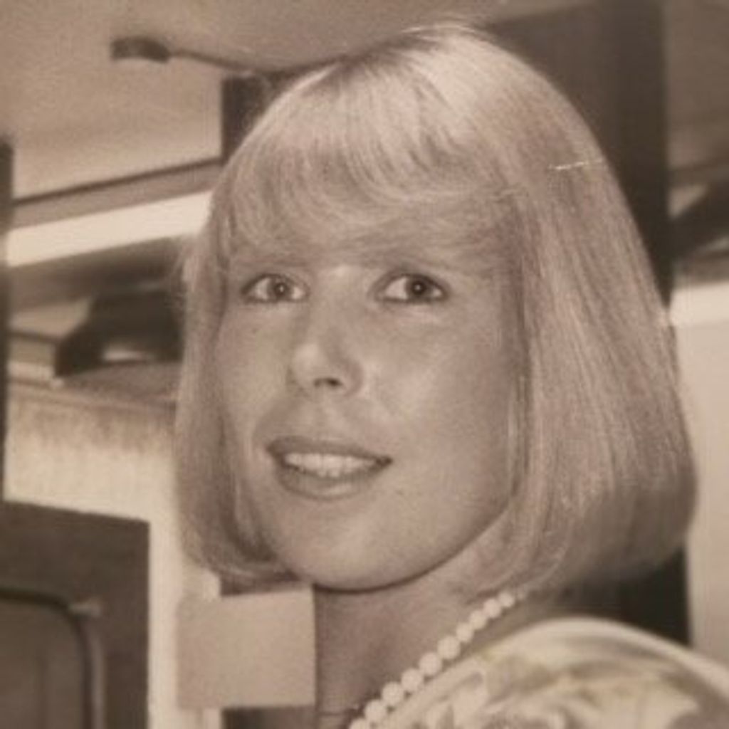 Valerie  Hackett