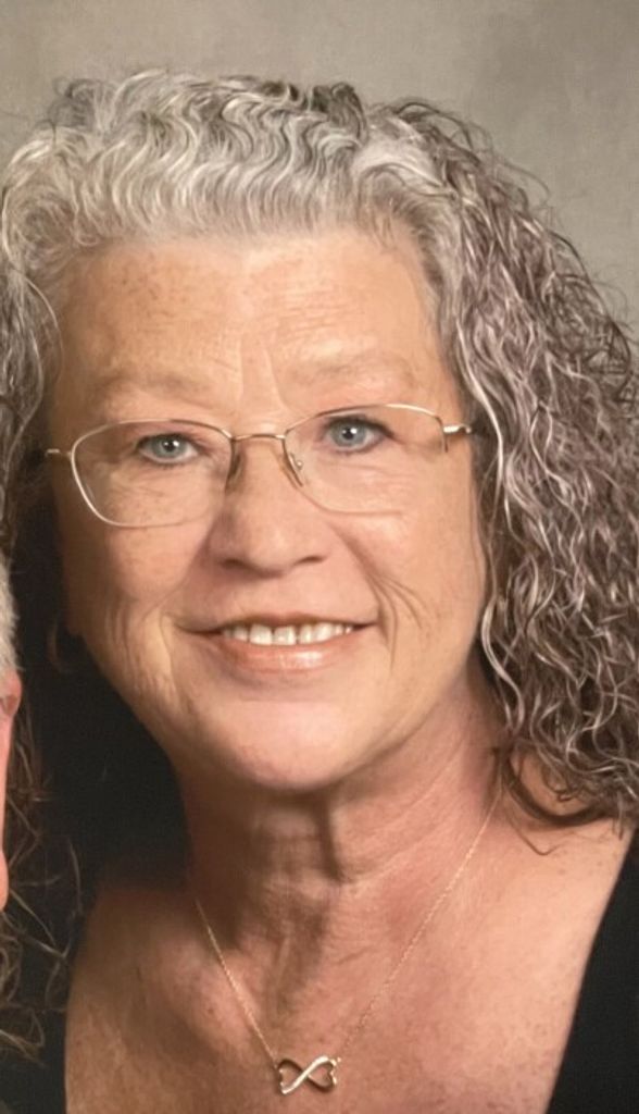 Patricia Elaine (Hill)  Howard