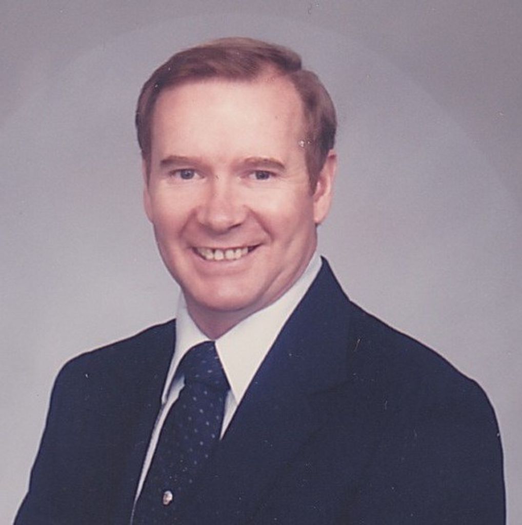 William  Lester Hall Profile Photo