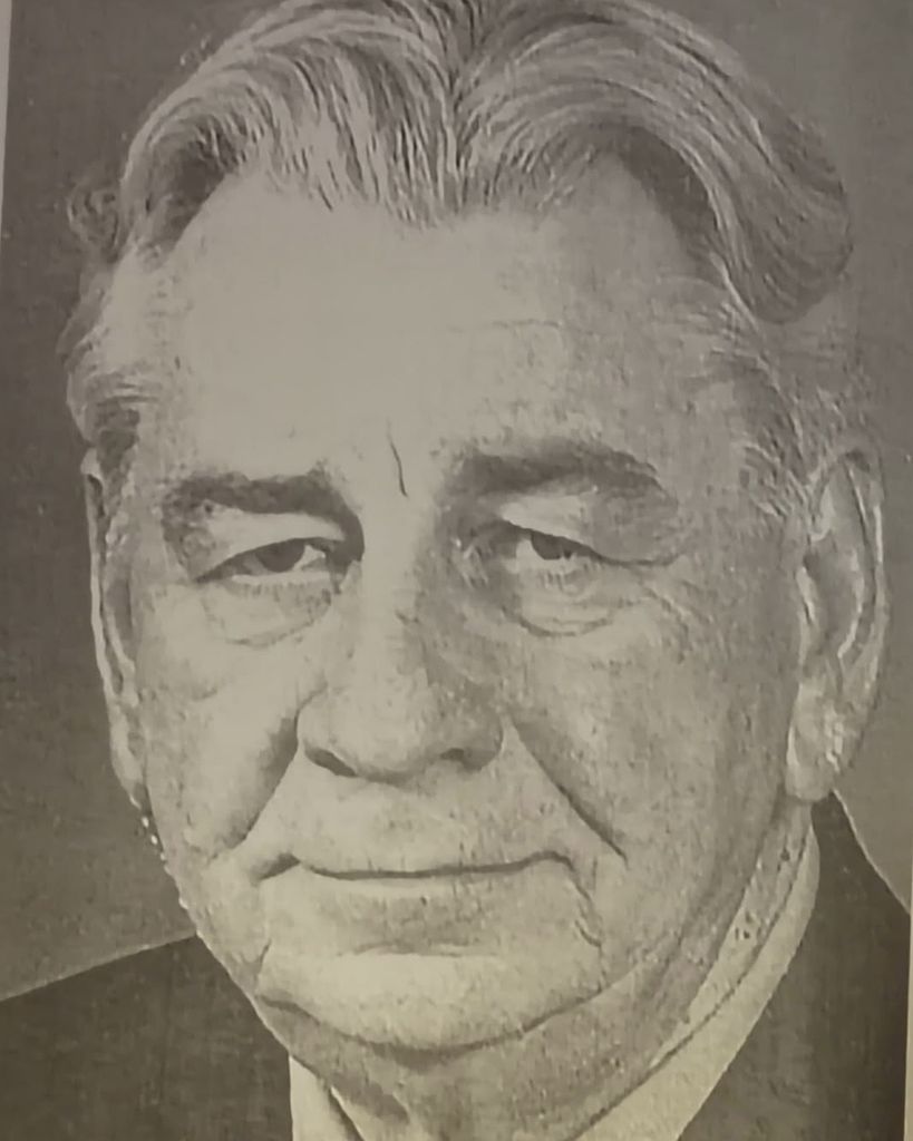 Robert Hawkins Profile Photo