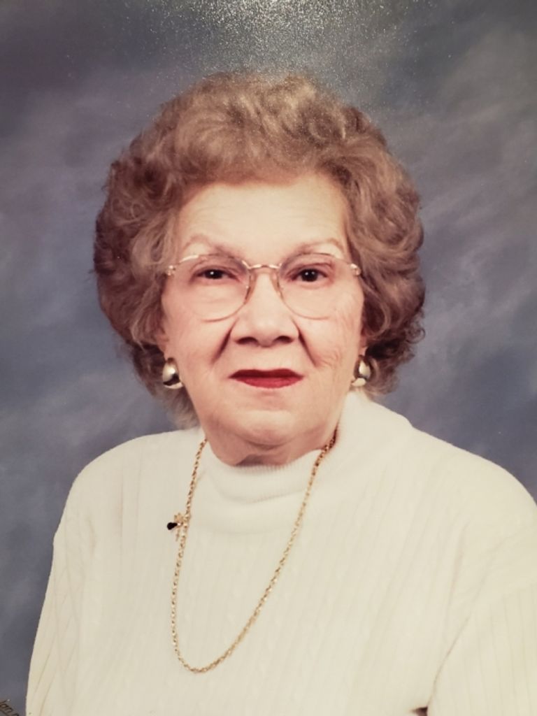Beverly (Lopshire)  Ellefson Profile Photo