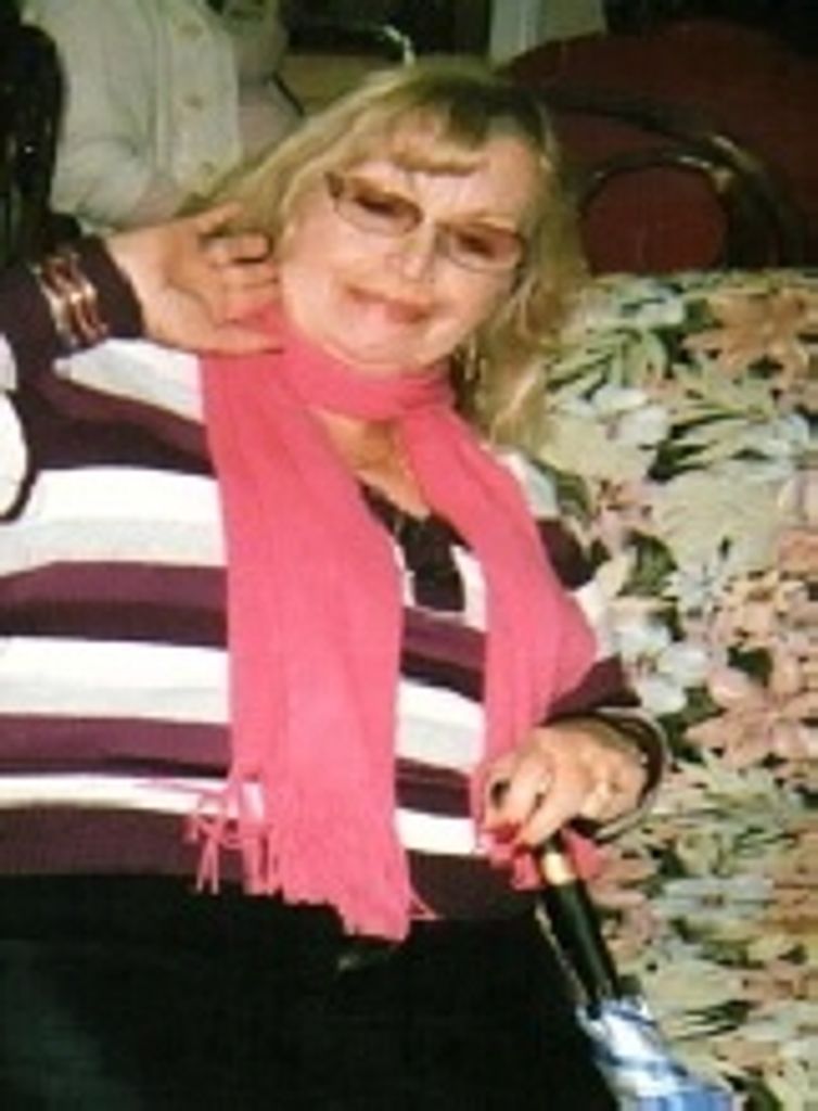 Gloria Colon