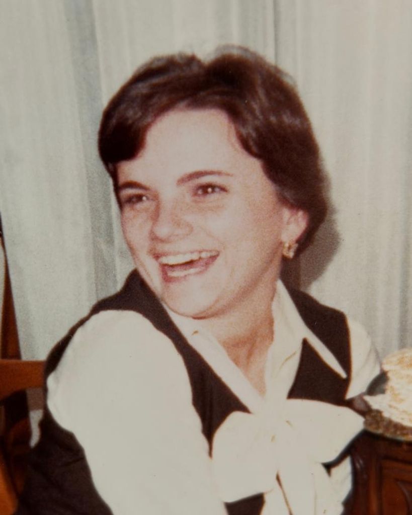 Mary E. (Mazzola) Sinclair Profile Photo