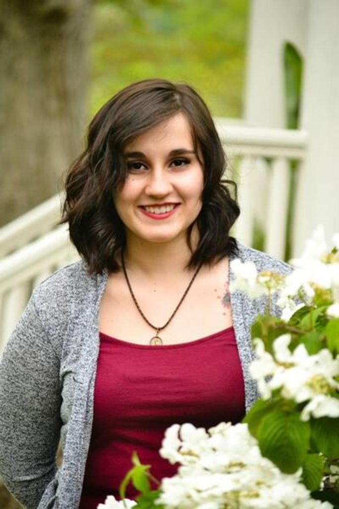 Julie Beth Edwards Profile Photo