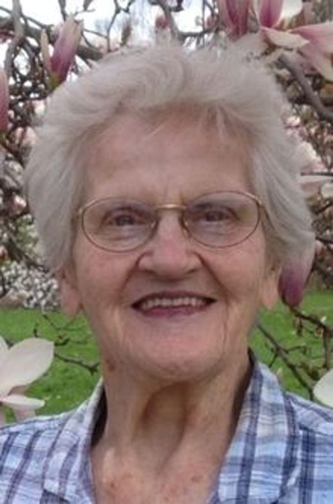 Henrietta Mae "Hankie" Mccaulley