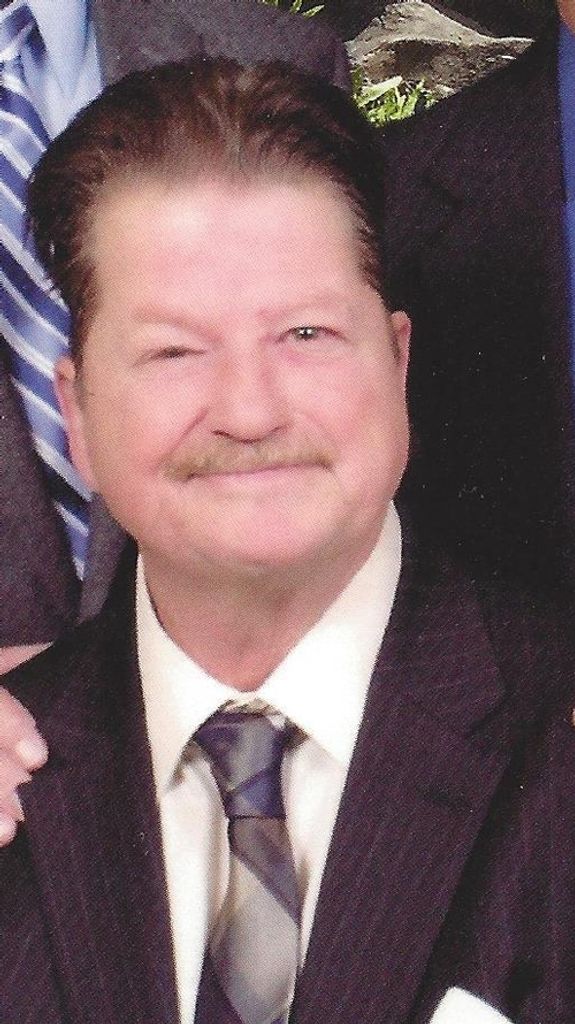 Robert Campbell Profile Photo