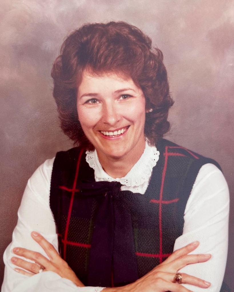 Eva Jean Pope