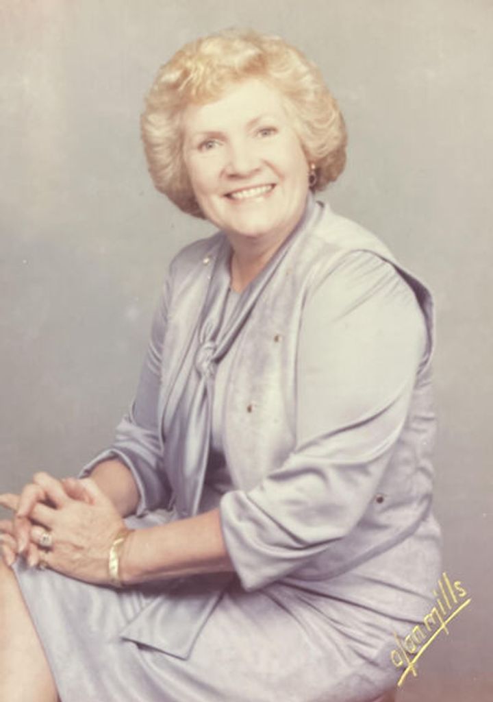 Florence Schoonard Profile Photo