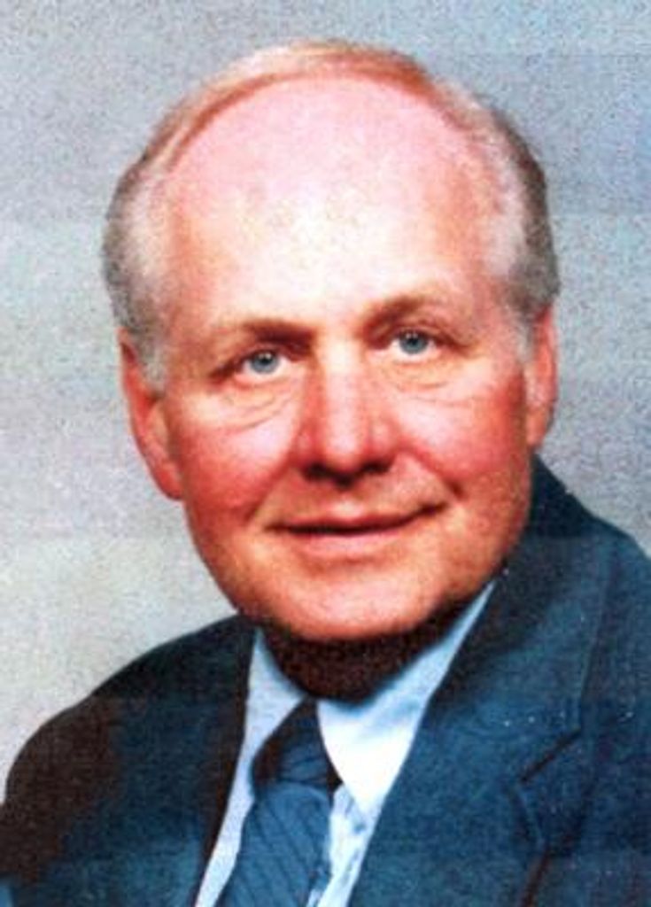 Robert W Kuxmann Profile Photo