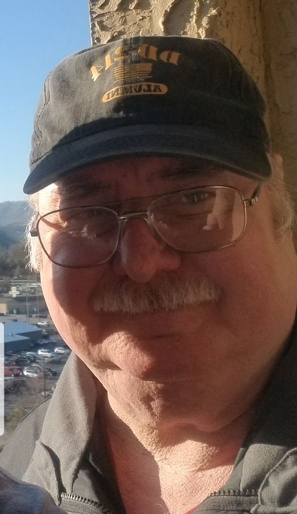 Larry Whitney Reeves