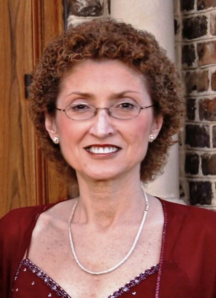 Lynda Love