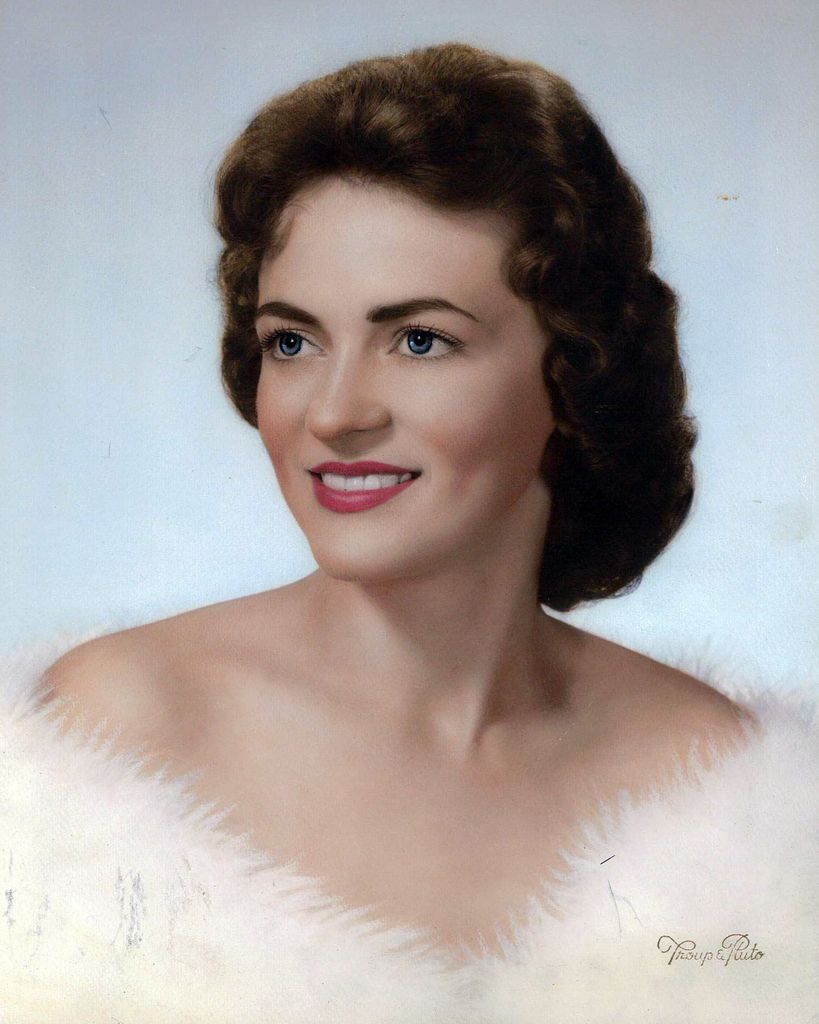 Janny Ilona "Charlie" Gibbons