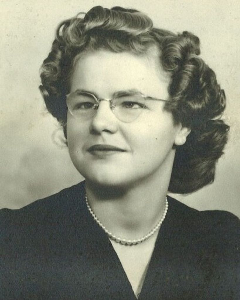 Vivian Loretta Hillebrandt Profile Photo