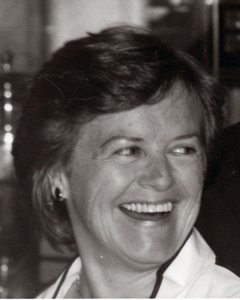 Janice Eileen Hayward (née Gill)