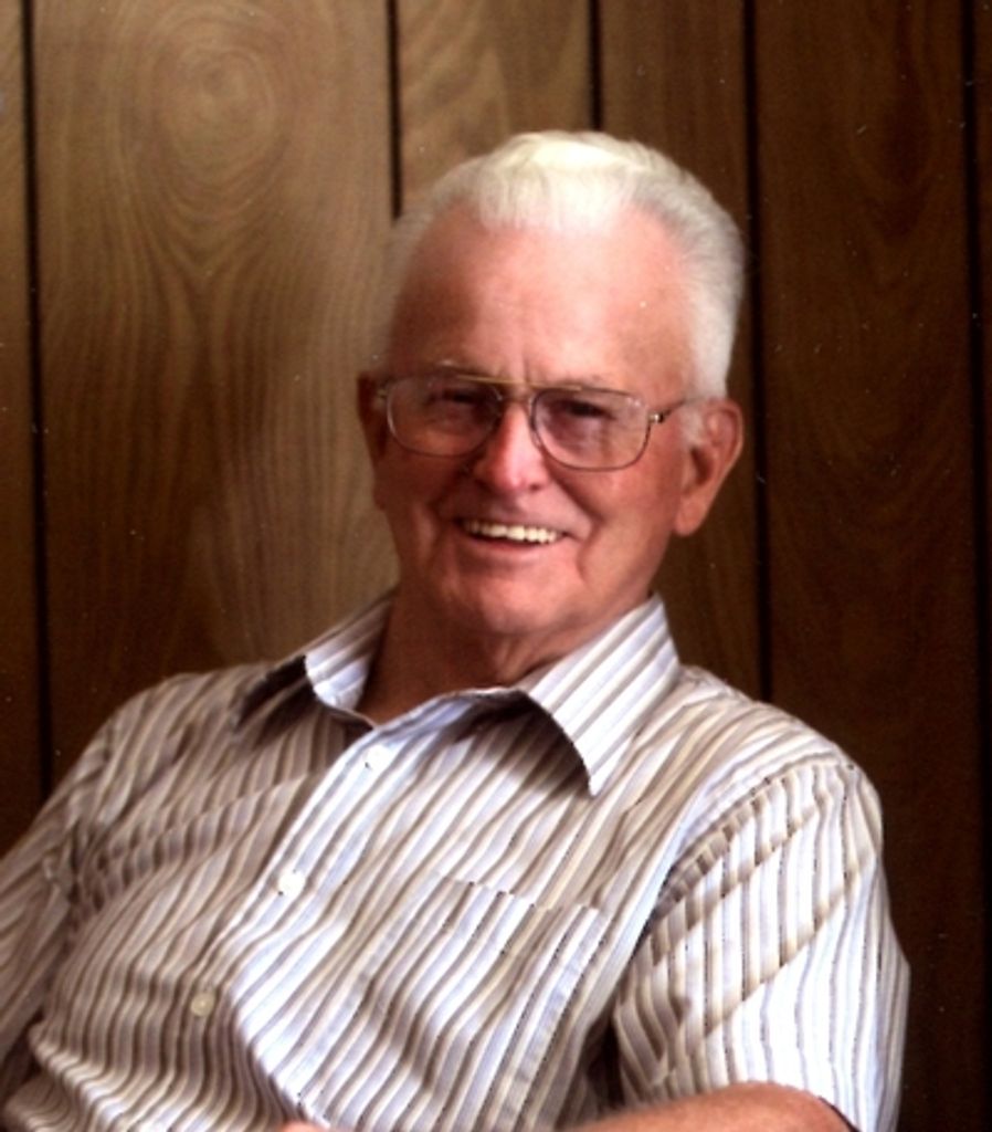 Lyle E. Dennison Profile Photo