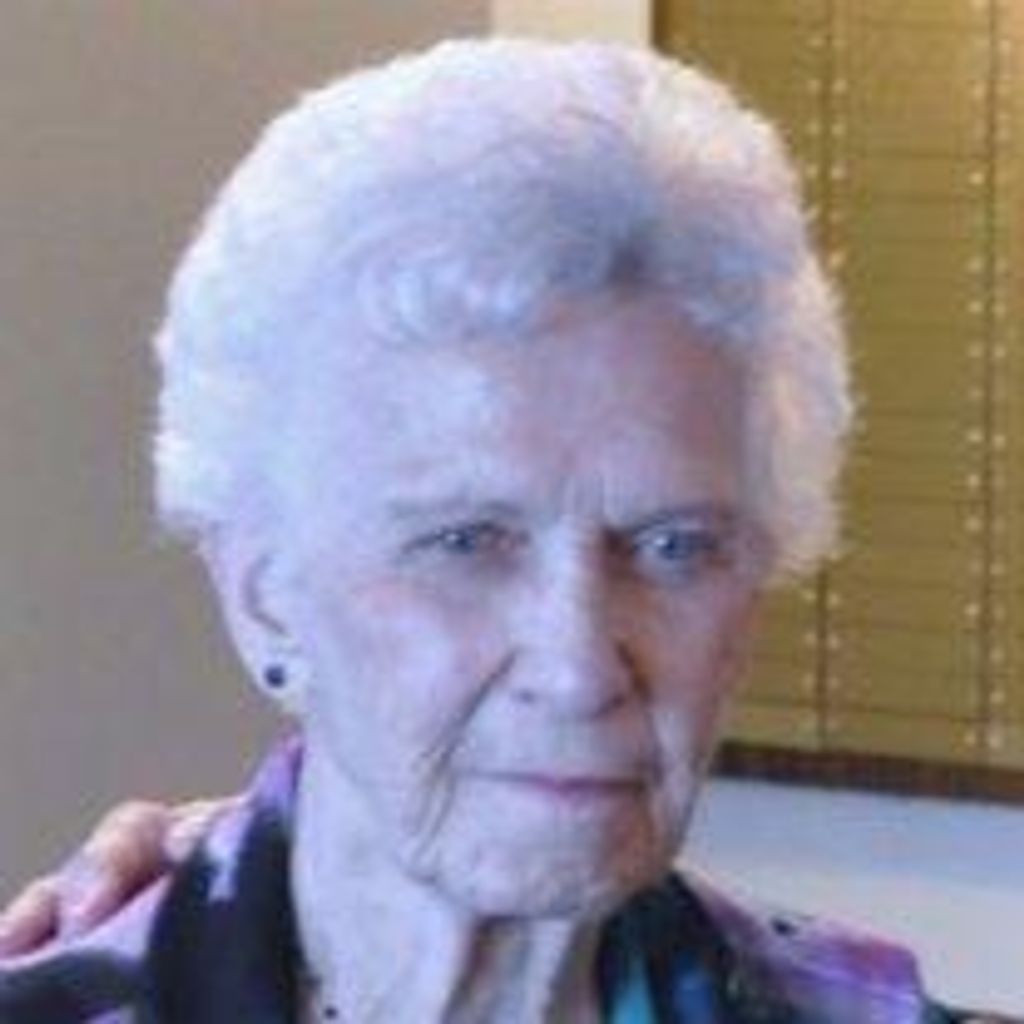 Dorothy Mae Hravatic