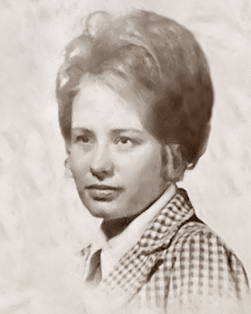 Lorraine (Stoker)  Rhodes Profile Photo