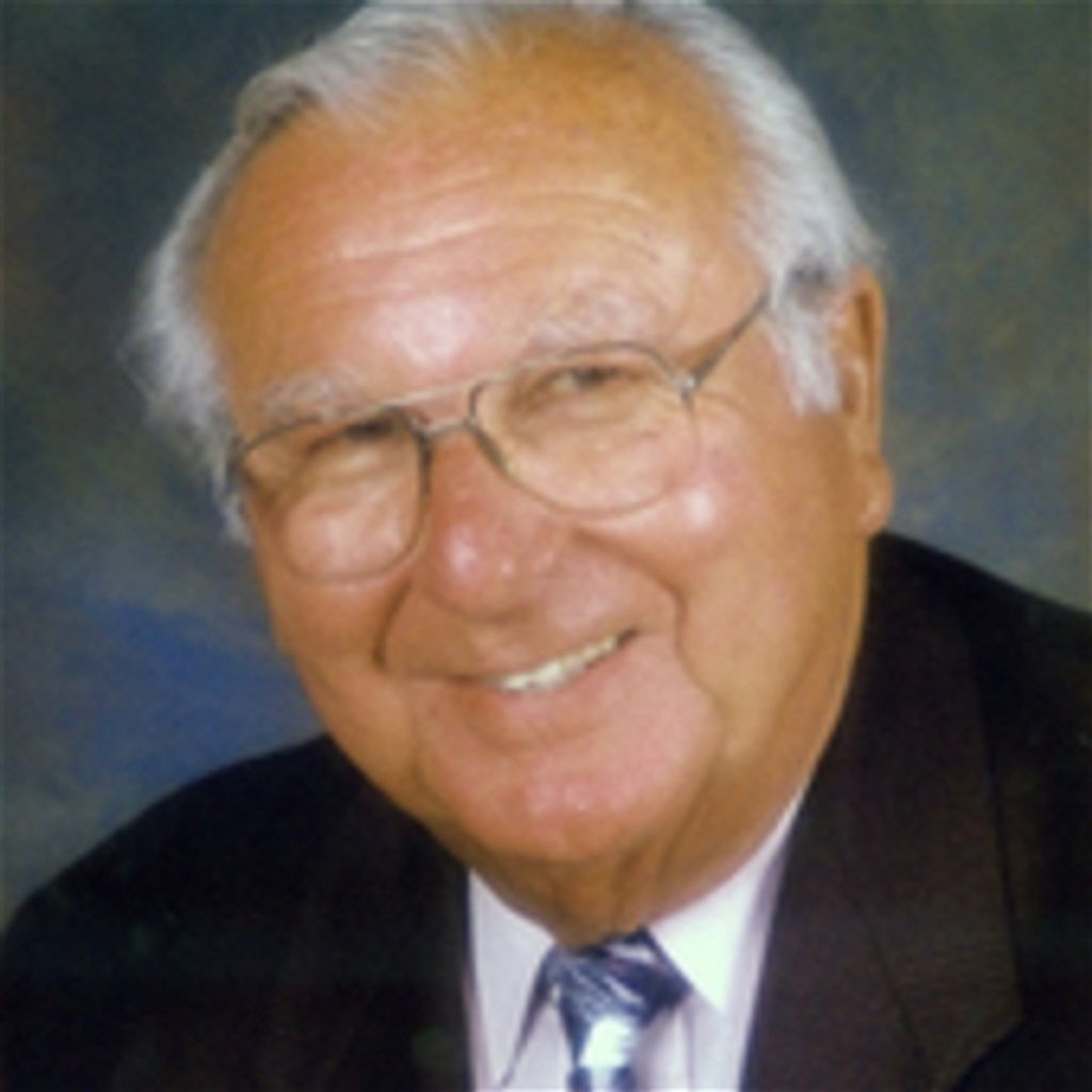 Paul W Hoegner