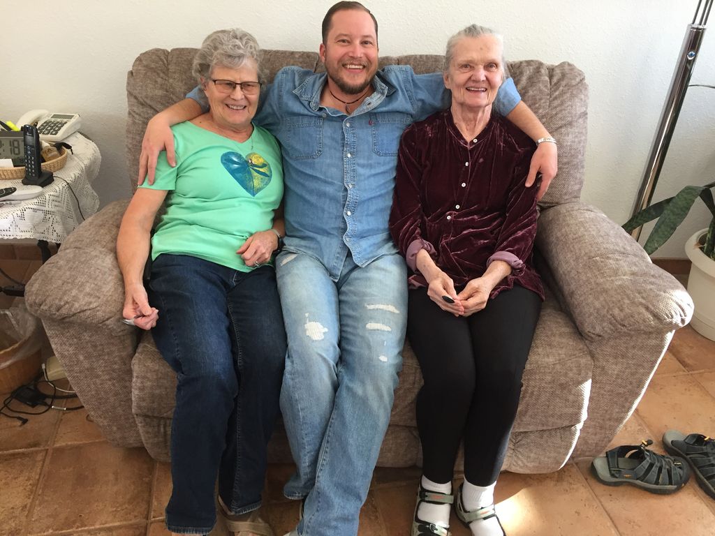 Shari Carleen Schmitt