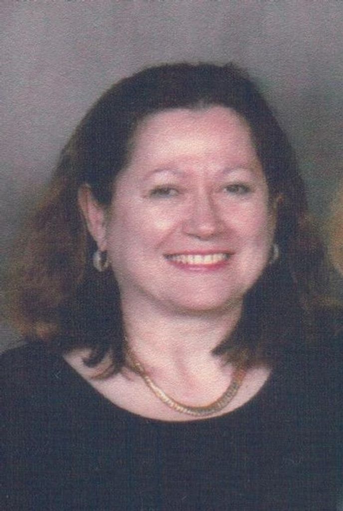 Patricia Jean Janics Cayo