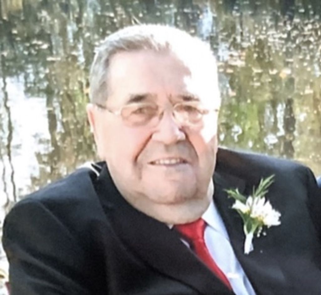 Everette  Lee Laird