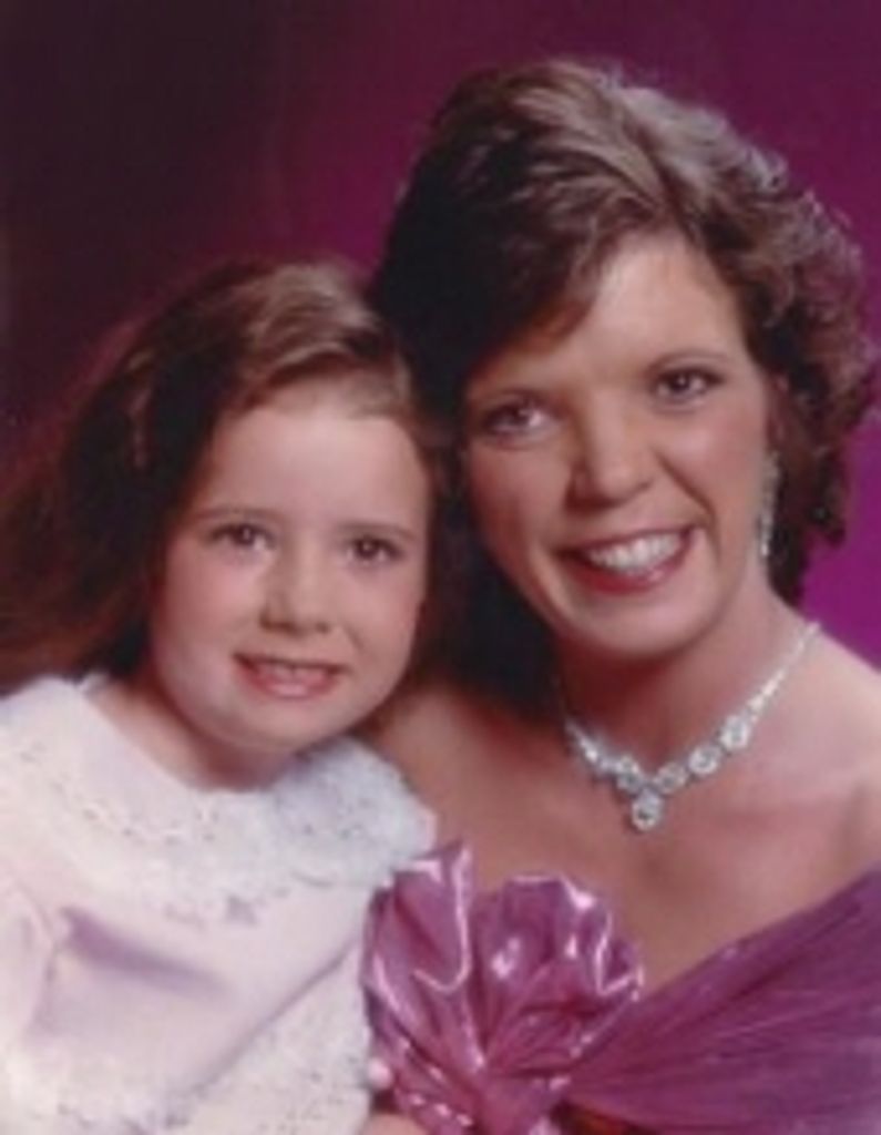 Tressia Gail Sisco