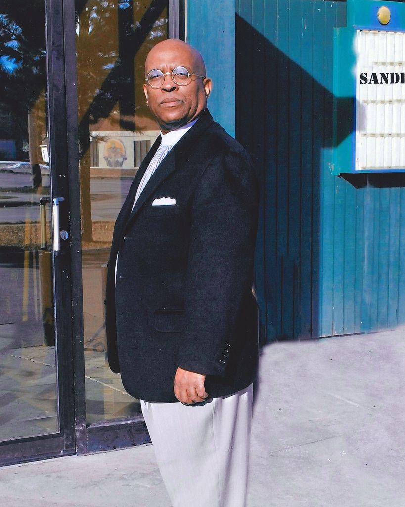 Aaron Sanders Profile Photo