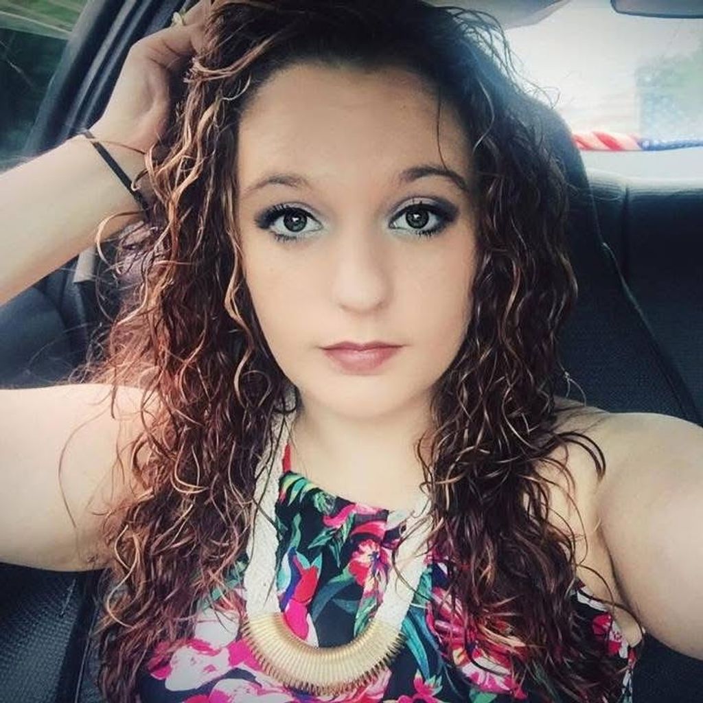 Kristen Marie Douglas Profile Photo