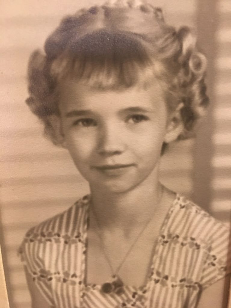 Alice Lorraine Knight Profile Photo