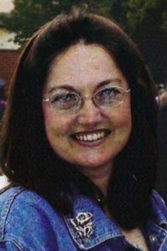 Cindy  Lou Vandever Profile Photo