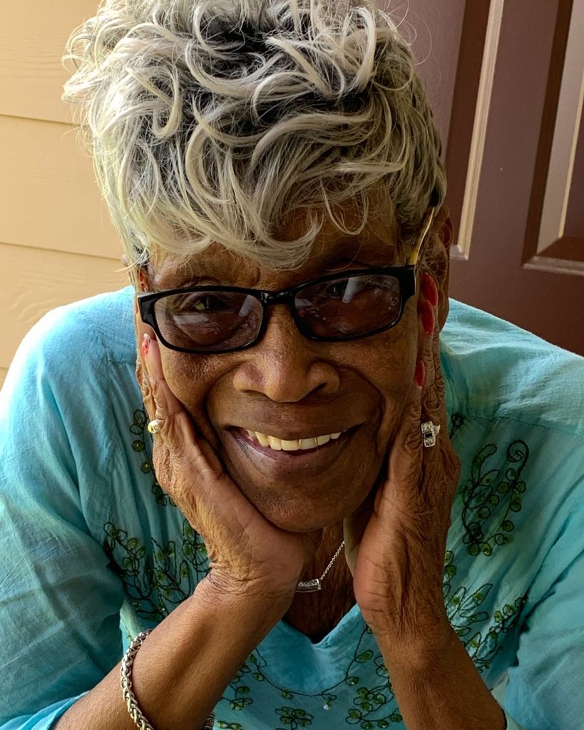 DORIS FRY