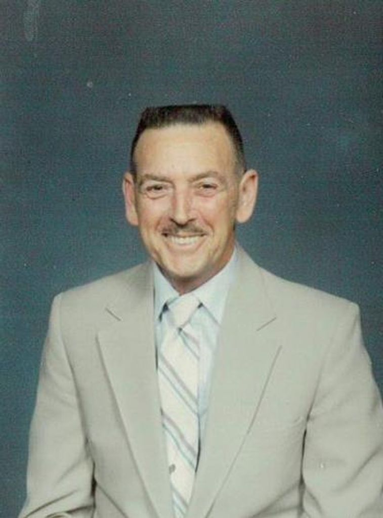 Robert Tackett Profile Photo