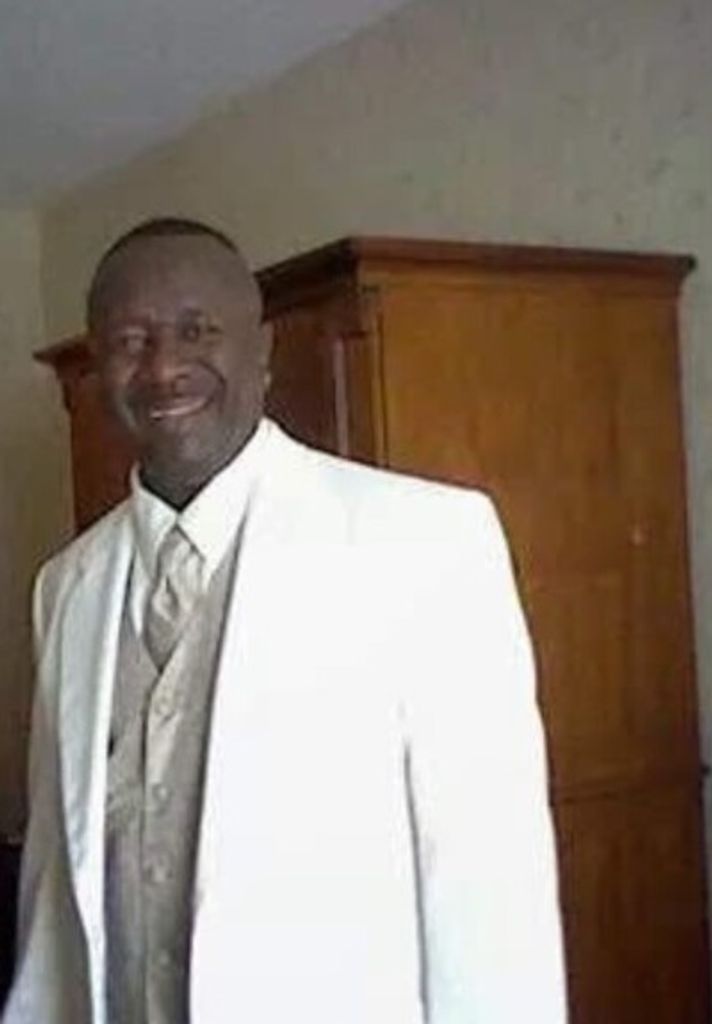 Rev. Huey James Frazier Profile Photo