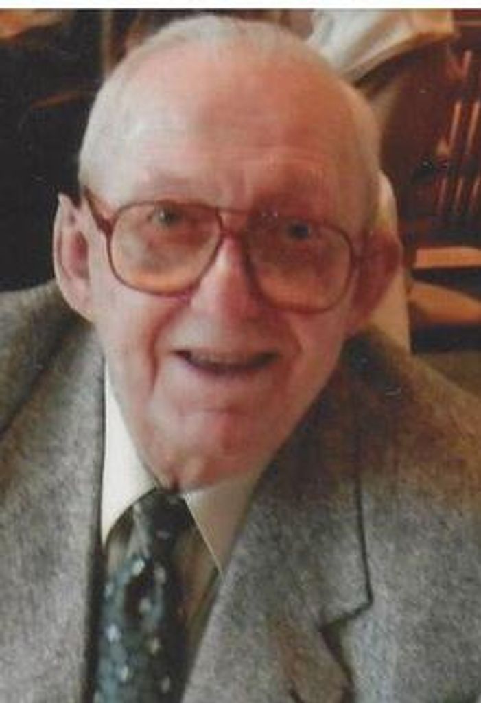 Lavern "Charlie" L. Lohrey