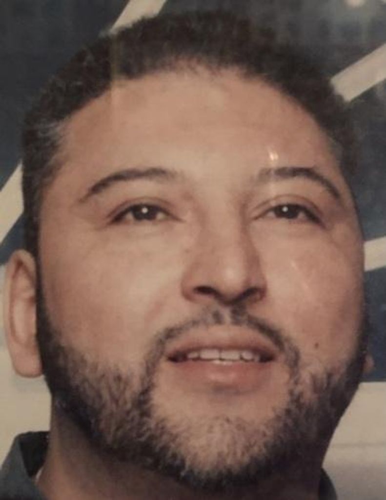 Luis Albeiro Perez, Jr Profile Photo