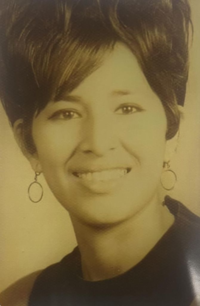 Mary Lou Lee Profile Photo