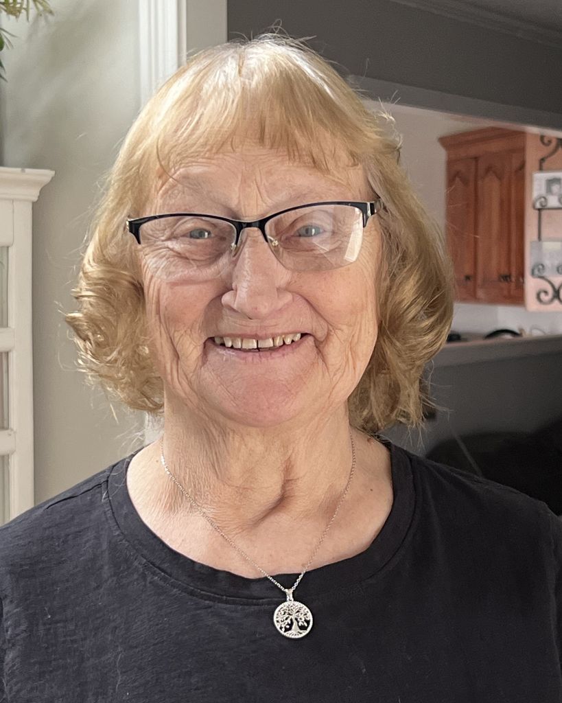 Sandra Louise Whittinghill (Czlonka)