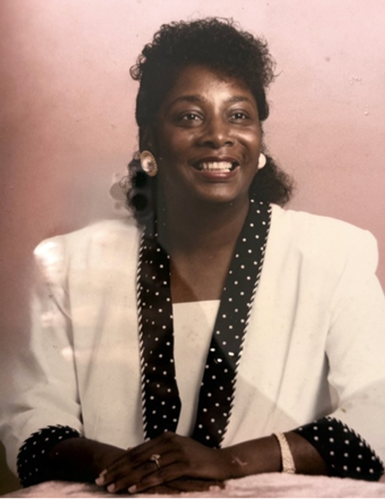 Linda J. (Hamilton) Jones