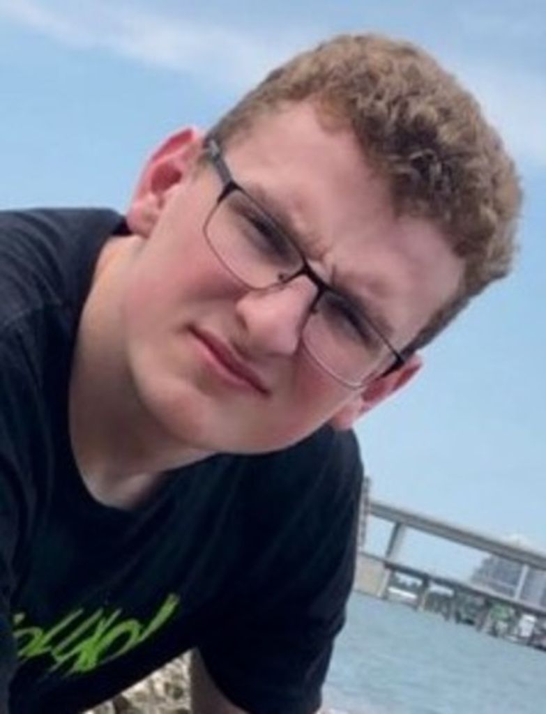 Zachary Varshay Profile Photo