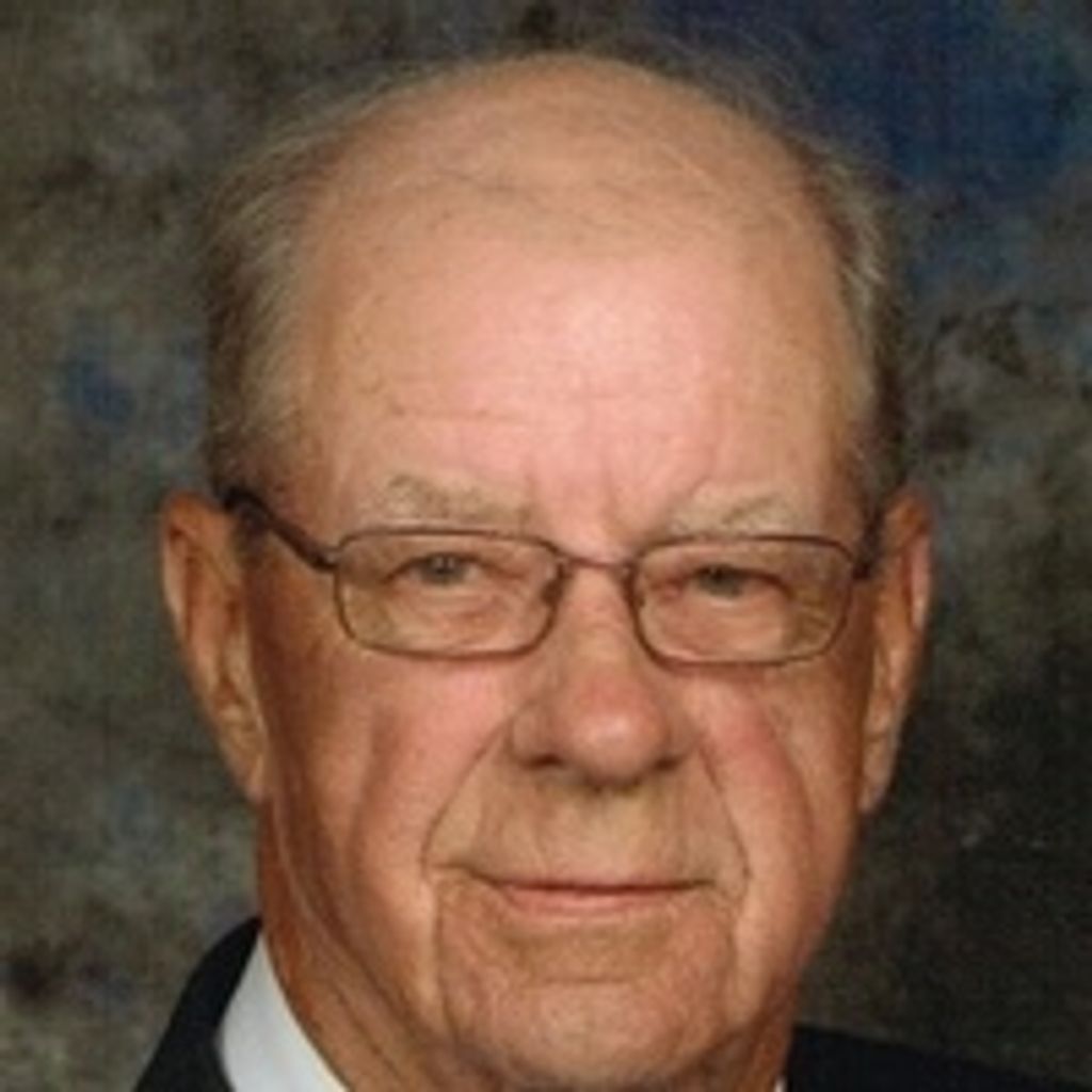 Michael William Cuskaden Profile Photo