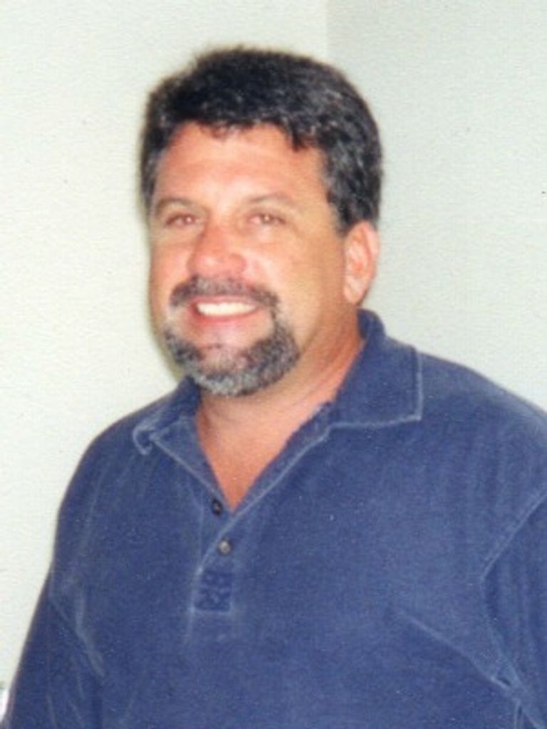 Robert “Bob” Slakmon