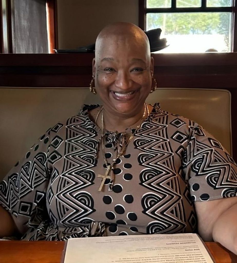 Ms. Felecia Laquientina Tucker