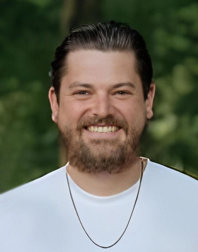 Shane Jay Chapman Profile Photo