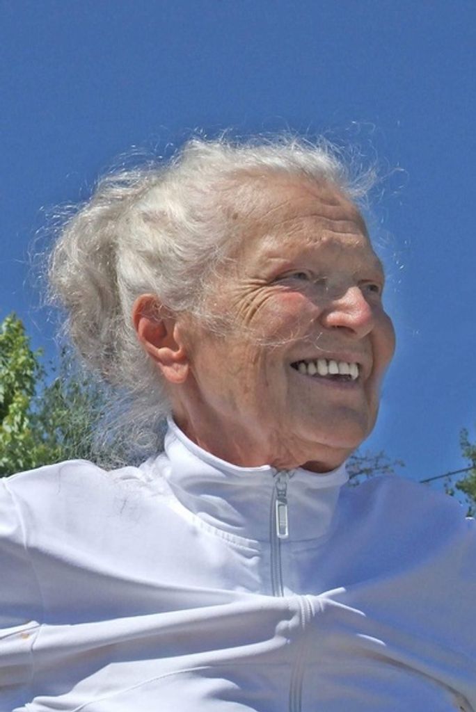 Lesia Dayneka Profile Photo