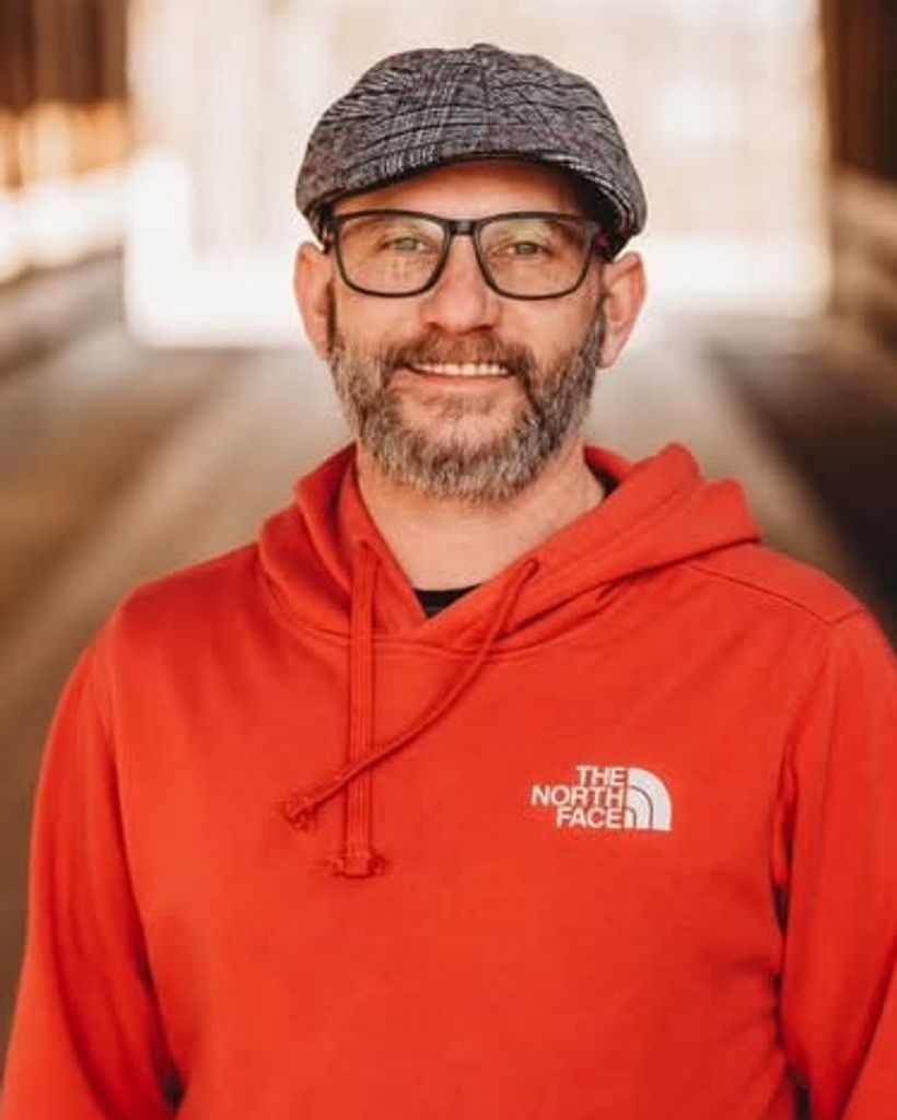 Shawn Allan Thompson Profile Photo