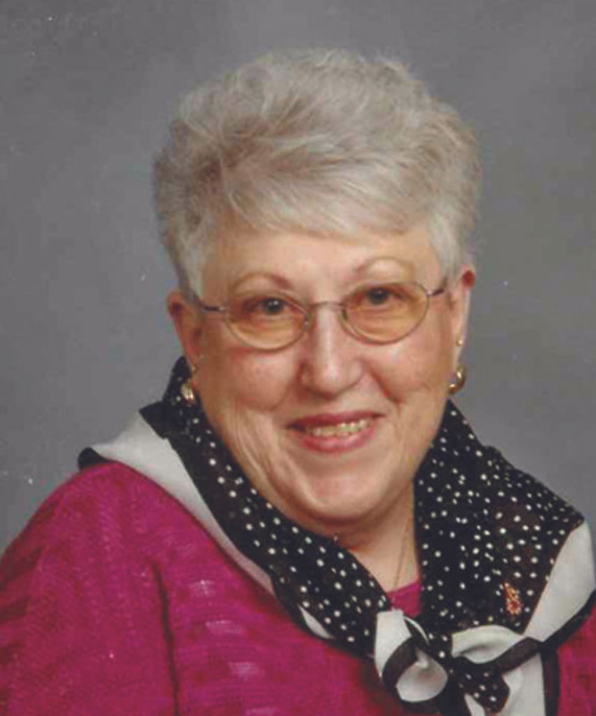 Stella Louise Pinza Profile Photo