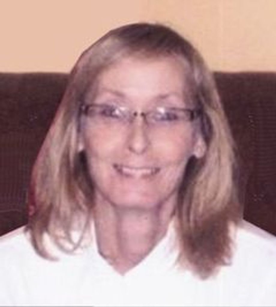 Holly Ann Jones Profile Photo